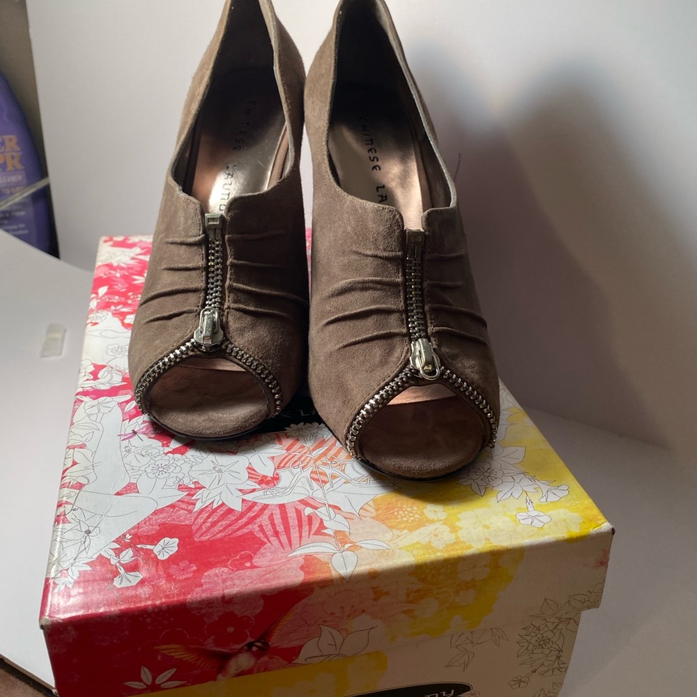 Chinese Laundry Brown Peep Toe Heels sz 6 NWB - Picture 2 of 12
